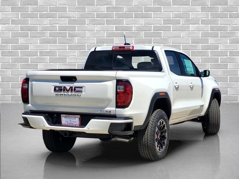 New 2026 GMC Canyon AT4 AWD/4WD image 5