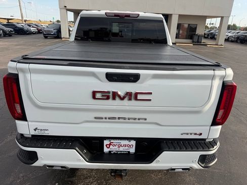 Used 2024 GMC Sierra 1500 AT4 w/ Technology Package AWD/4WD image 13