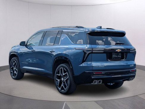 Used 2026 Chevrolet Traverse High Country w/ LPO, Floor Liner Package FWD image 3