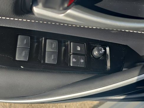 Certified 2025 Toyota Corolla XSE image 27