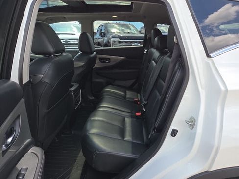 Used 2018 Nissan Murano SL AWD/4WD image 12