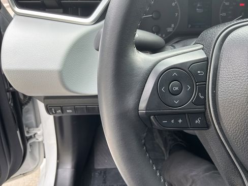 Used 2024 Toyota Corolla SE FWD image 19