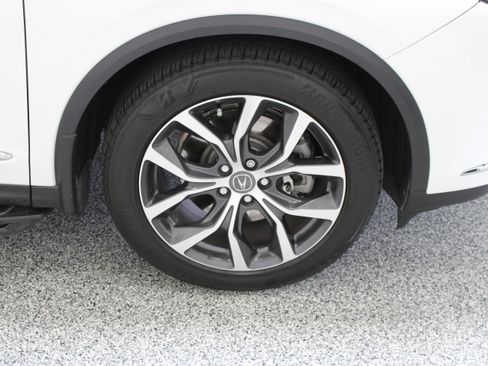 Used 2024 Acura MDX SH-AWD w/ Technology Package image 5
