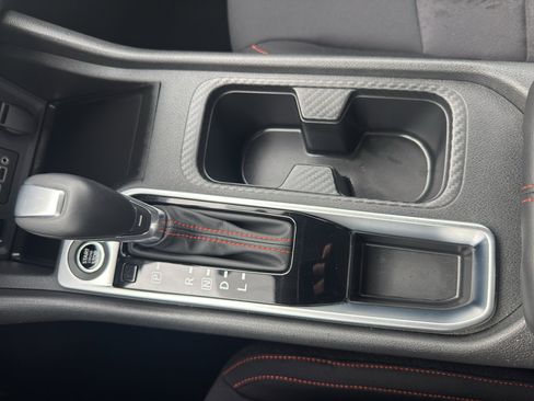 Used 2025 Nissan Sentra SR image 22