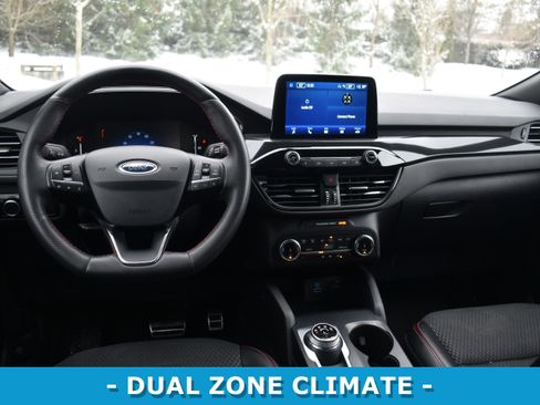 Used 2023 Ford Escape ST-Line image 10