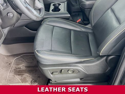 Used 2023 Chevrolet Tahoe Premier image 4