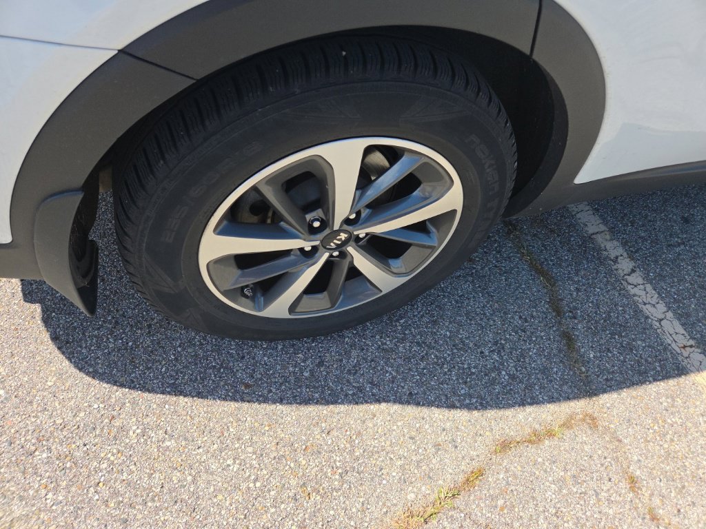 Used 2019 Kia Sorento EX AWD/4WD image 7