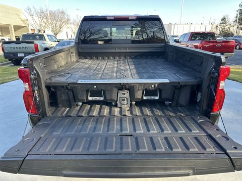 Used 2024 Chevrolet Silverado 1500 LTZ w/ LTZ Convenience Package II image 32