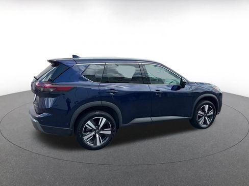 Used 2026 Nissan Rogue SL AWD/4WD image 15