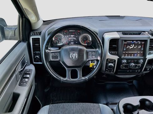 Used 2019 RAM 1500 Big Horn AWD/4WD image 20