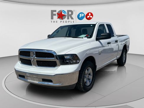 Used 2024 RAM 1500 Classic SLT AWD/4WD image 1