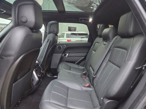 Used 2019 Land Rover Range Rover Sport Supercharged image 24
