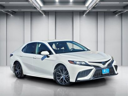 Used 2024 Toyota Camry SE