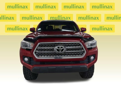 Used 2016 Toyota Tacoma TRD Off-Road w/ Towing Package RWD image 12