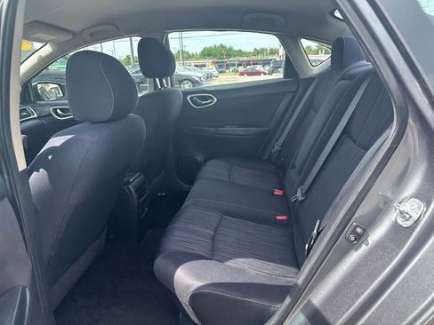 Used 2016 Nissan Sentra SV FWD image 13