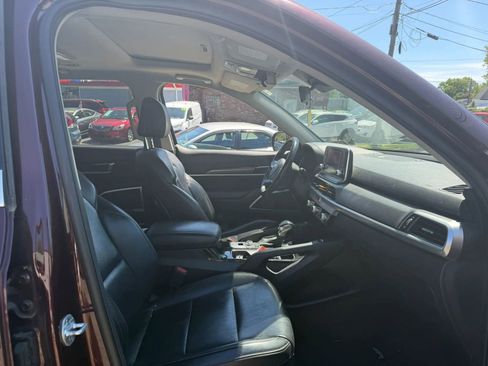 Used 2020 Kia Telluride S w/ S 8 Passenger Seating Package AWD/4WD image 8