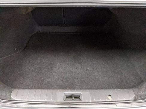 Used 2022 Nissan Sentra SV FWD image 18