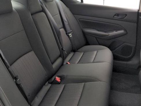 Certified 2024 Nissan Altima 2.5 SV image 32