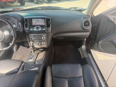 Used 2014 Nissan Maxima 3.5 SV w/ Sport Package FWD image 18