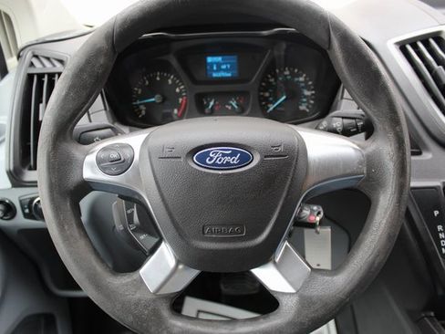 Used 2017 Ford Transit 350 XL image 10