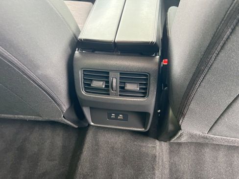 Certified 2023 Nissan Rogue SV image 20