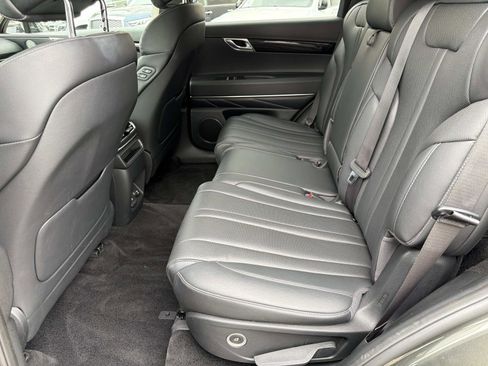 Used 2025 Genesis GV80 2.5T Standard AWD/4WD image 10