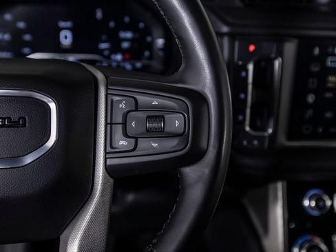 Used 2023 GMC Yukon Denali AWD/4WD image 35
