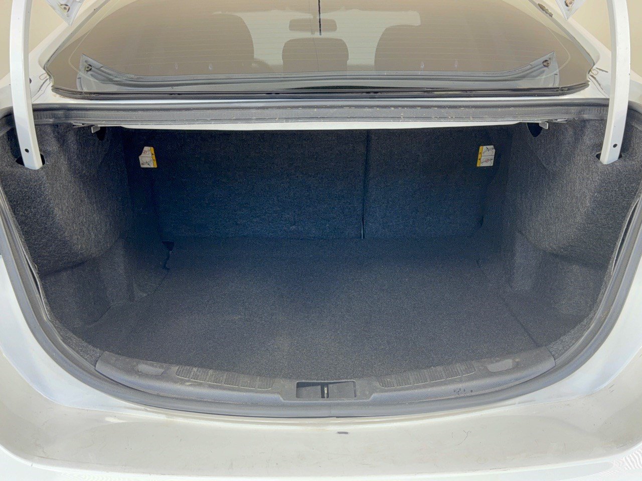 Used 2014 Ford Fusion SE FWD image 28