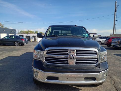 Used 2017 RAM 1500 Big Horn AWD/4WD image 2