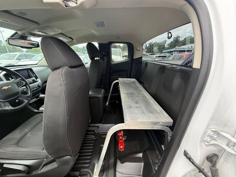 Used 2022 Chevrolet Colorado LT w/ Fleet Safety Package AWD/4WD image 25