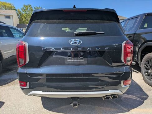 Used 2022 Hyundai Palisade Limited image 3