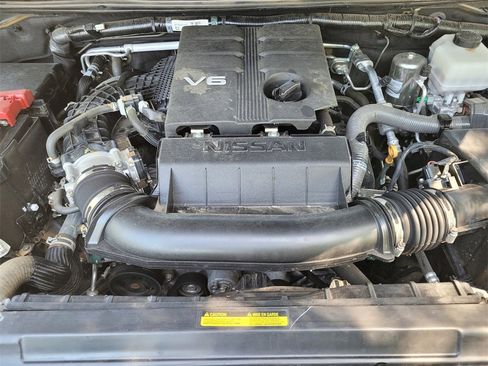 Used 2023 Nissan Frontier SV image 24