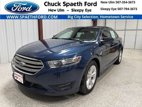 Used 2016 Ford Taurus SEL FWD image 1