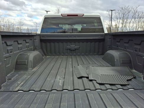 Used 2019 Chevrolet Silverado 1500 Custom Trail Boss w/ Custom Convenience Package image 29