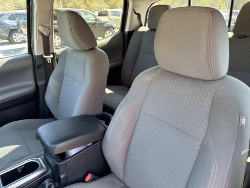 Certified 2021 Toyota Tacoma SR5 image 11