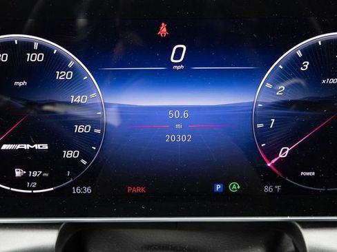 Certified 2025 Mercedes-Benz GLC 43 AMG 4MATIC image 3