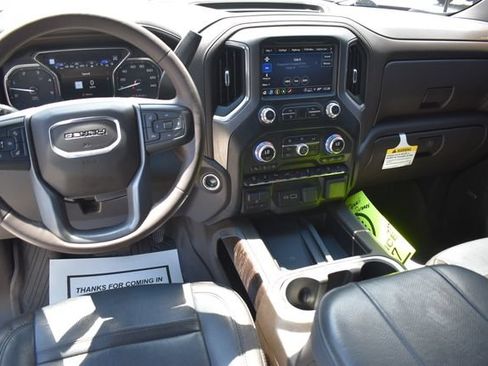 Used 2023 GMC Sierra 2500 Denali w/ Denali Ultimate Package AWD/4WD image 20