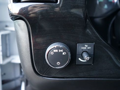 Used 2016 Chevrolet Express 2500 Extended image 20