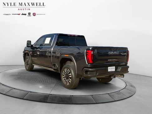 Used 2024 GMC Sierra 2500 Denali Ultimate image 14