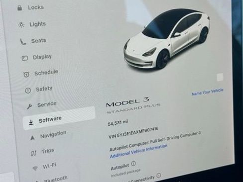 Used 2021 Tesla Model 3 Standard Range Plus image 46