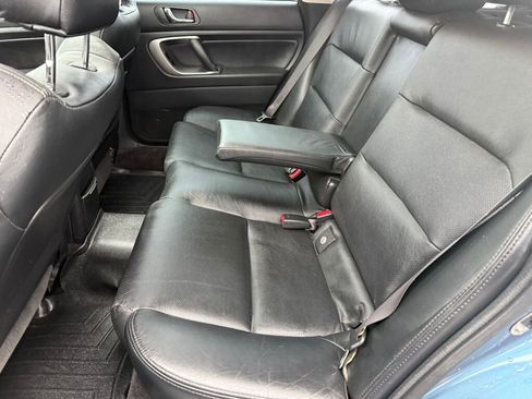 Used 2005 Subaru Outback 2.5XT Limited image 12