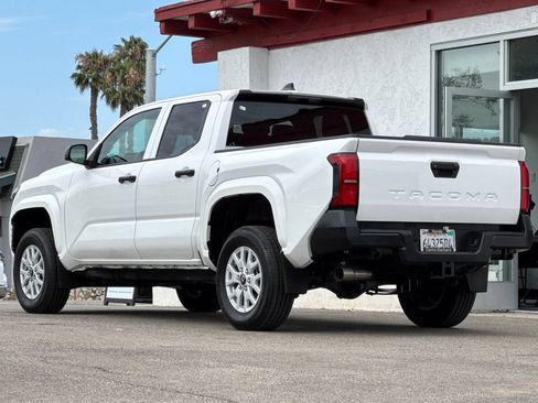 Used 2024 Toyota Tacoma SR RWD image 6