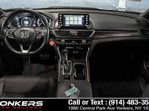 Used 2022 Honda Accord Sport image 41