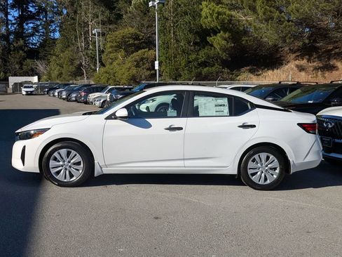New 2025 Nissan Sentra S image 8