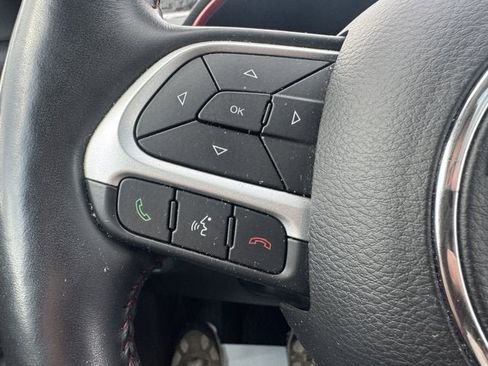 Used 2018 Jeep Compass Trailhawk w/ Navigation Group image 19