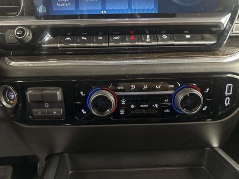 Used 2023 Chevrolet Silverado 1500 RST image 17