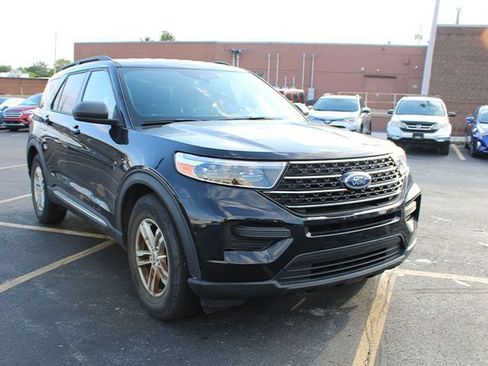 Used 2020 Ford Explorer XLT w/ Comfort Package RWD image 4