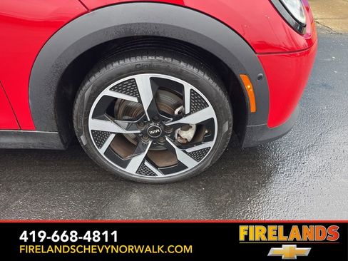 Used 2025 MINI Cooper S image 16