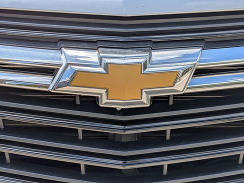 Used 2022 Chevrolet Equinox LT FWD image 5