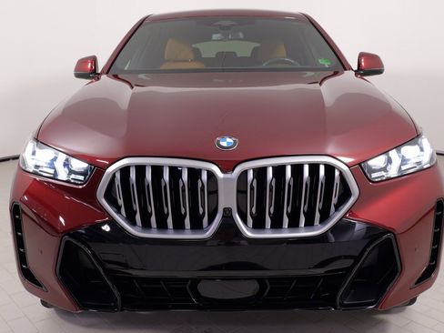 Used 2025 BMW X6 xDrive40i image 6